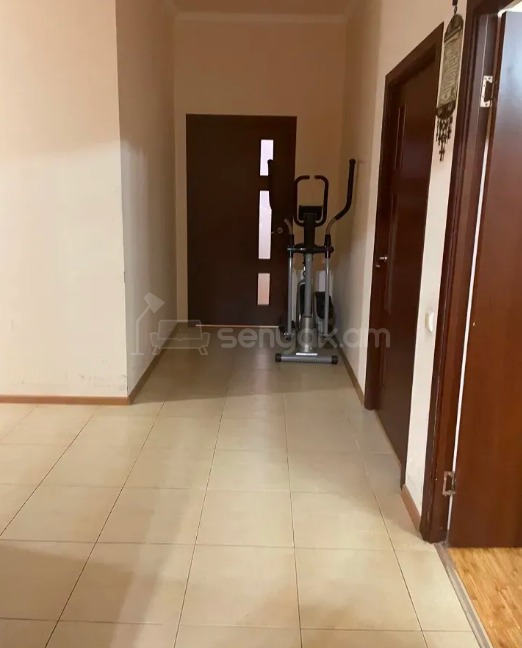 4 Սենյականոց Բնակարան Նորակառույցում, 127քմ, 7/14 հարկ, Կապիտալ Վերանորոգված