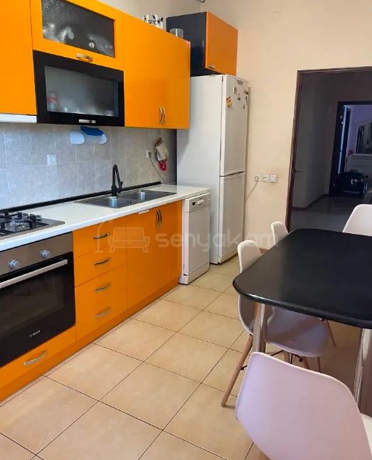 4 Սենյականոց Բնակարան Նորակառույցում, 127քմ, 7/14 հարկ, Կապիտալ Վերանորոգված