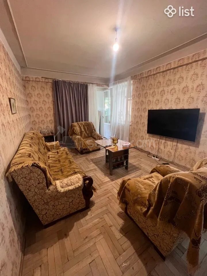 3 Սենյականոց Բնակարան, 95քմ, 2/14 հարկ, Պետական Վիճակում