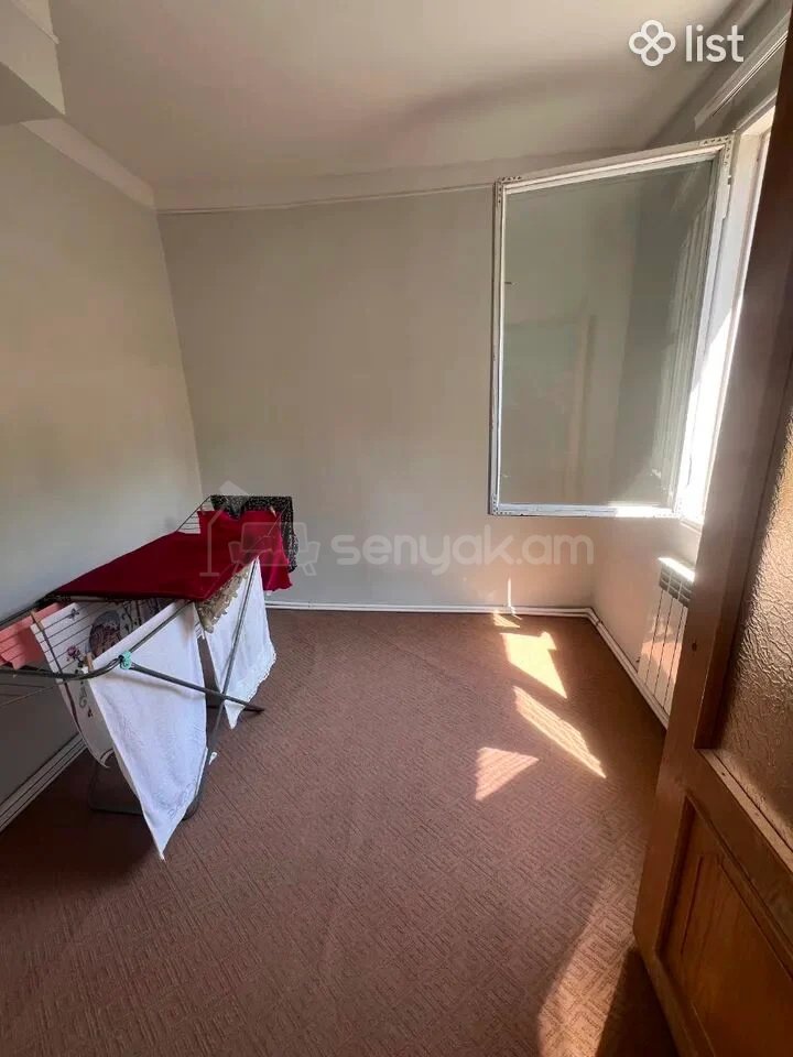 3 Սենյականոց Բնակարան, 95քմ, 2/14 հարկ, Պետական Վիճակում