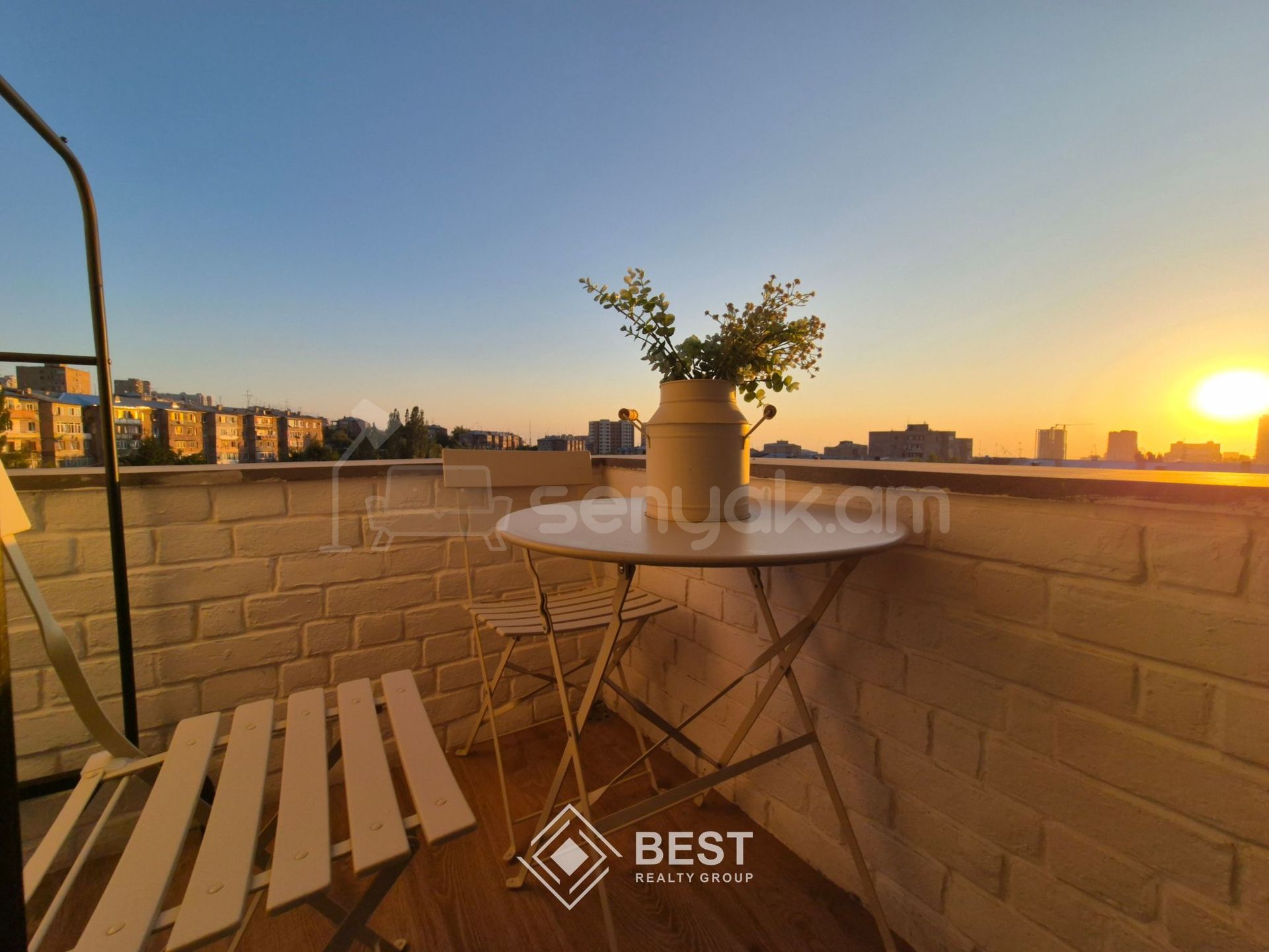 2 Սենյականոց Բնակարան Նորակառույցում, 63քմ, 5/8 հարկ, Կապիտալ Վերանորոգված