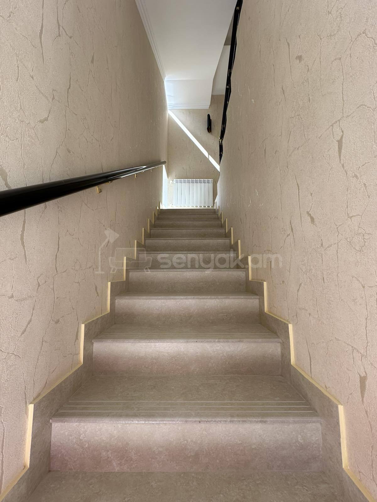 4 Սենյականոց Սեփական Տուն, 120քմ, Կապիտալ Վերանորոգված