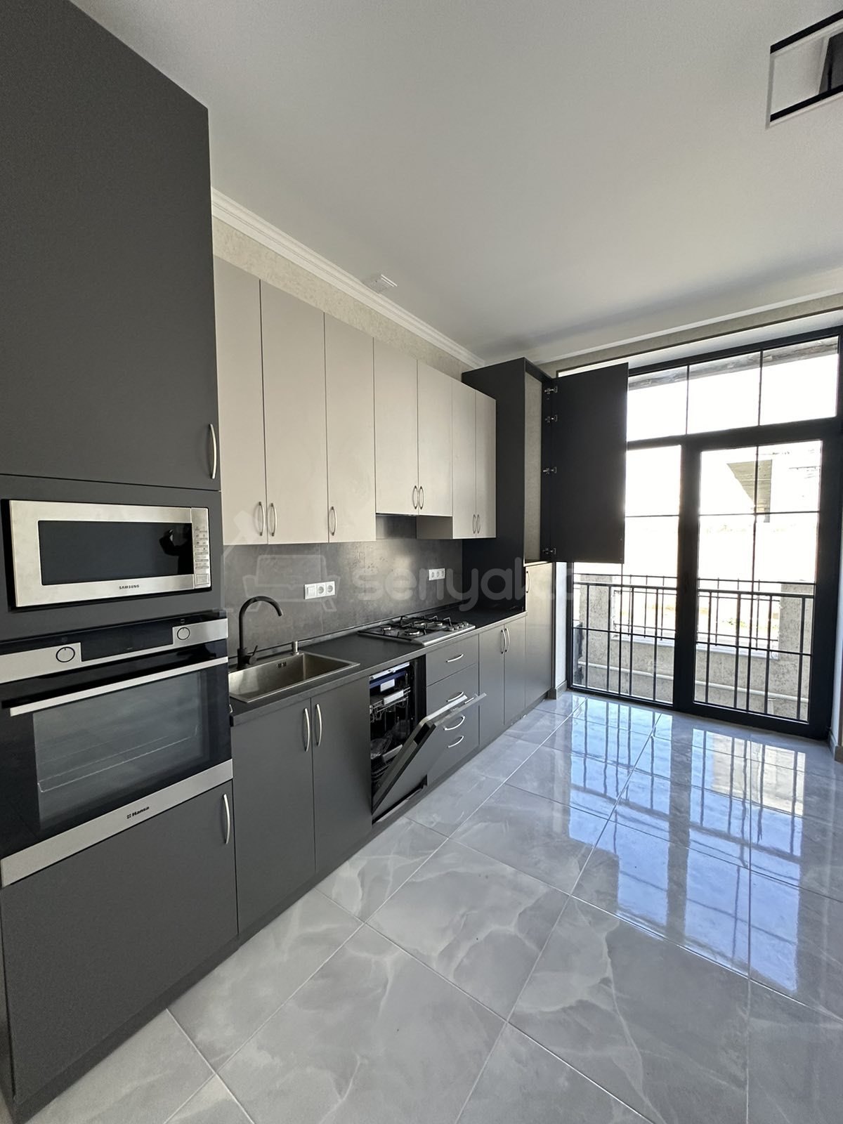 4 Սենյականոց Սեփական Տուն, 120քմ, Կապիտալ Վերանորոգված