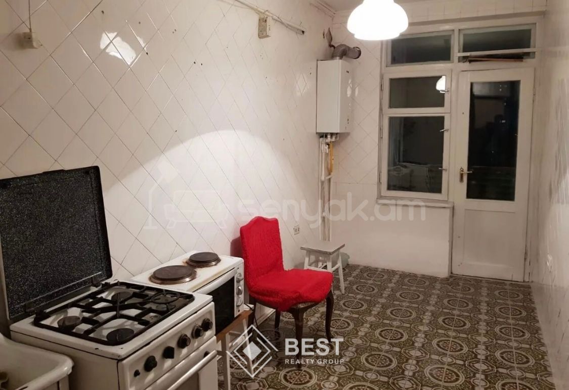 4 Սենյականոց Բնակարան Քարե Շենքում, 98քմ, 5/7 հարկ, Կոսմետիկ Վերանորոգված