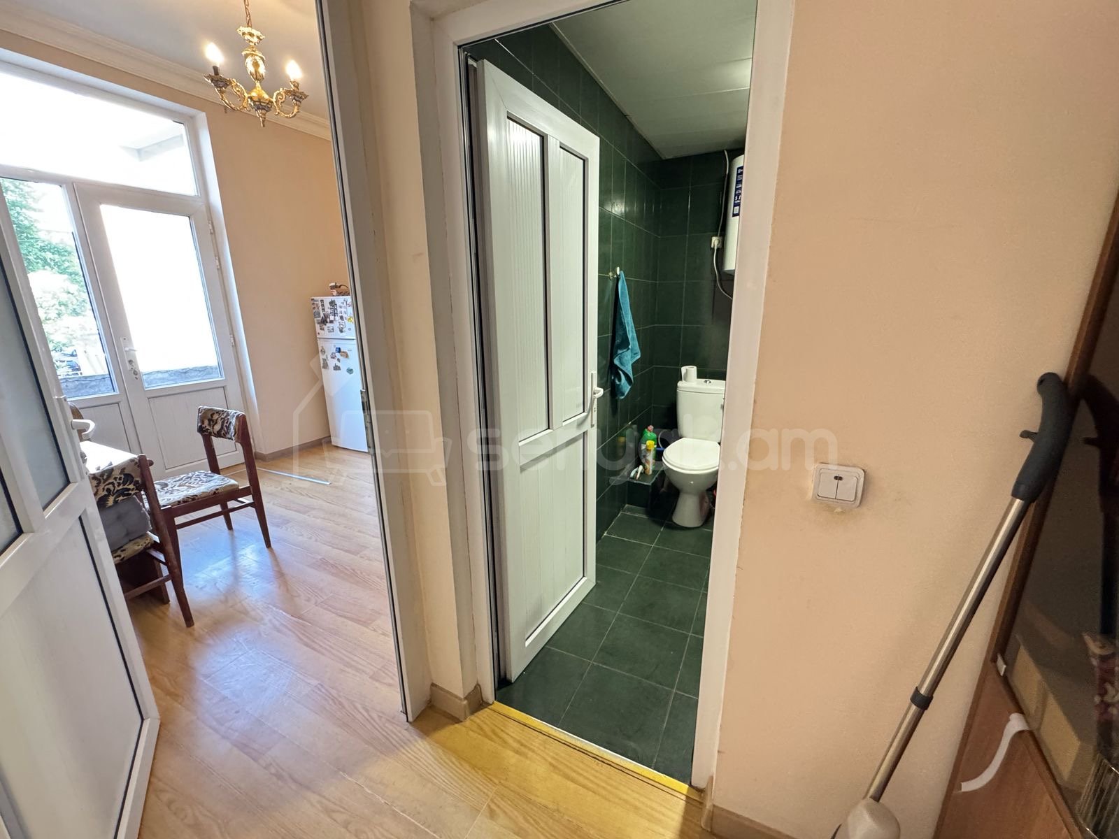 2 Սենյականոց Բնակարան Քարե Շենքում, 51քմ, 3/4 հարկ, Նորմալ Վիճակում