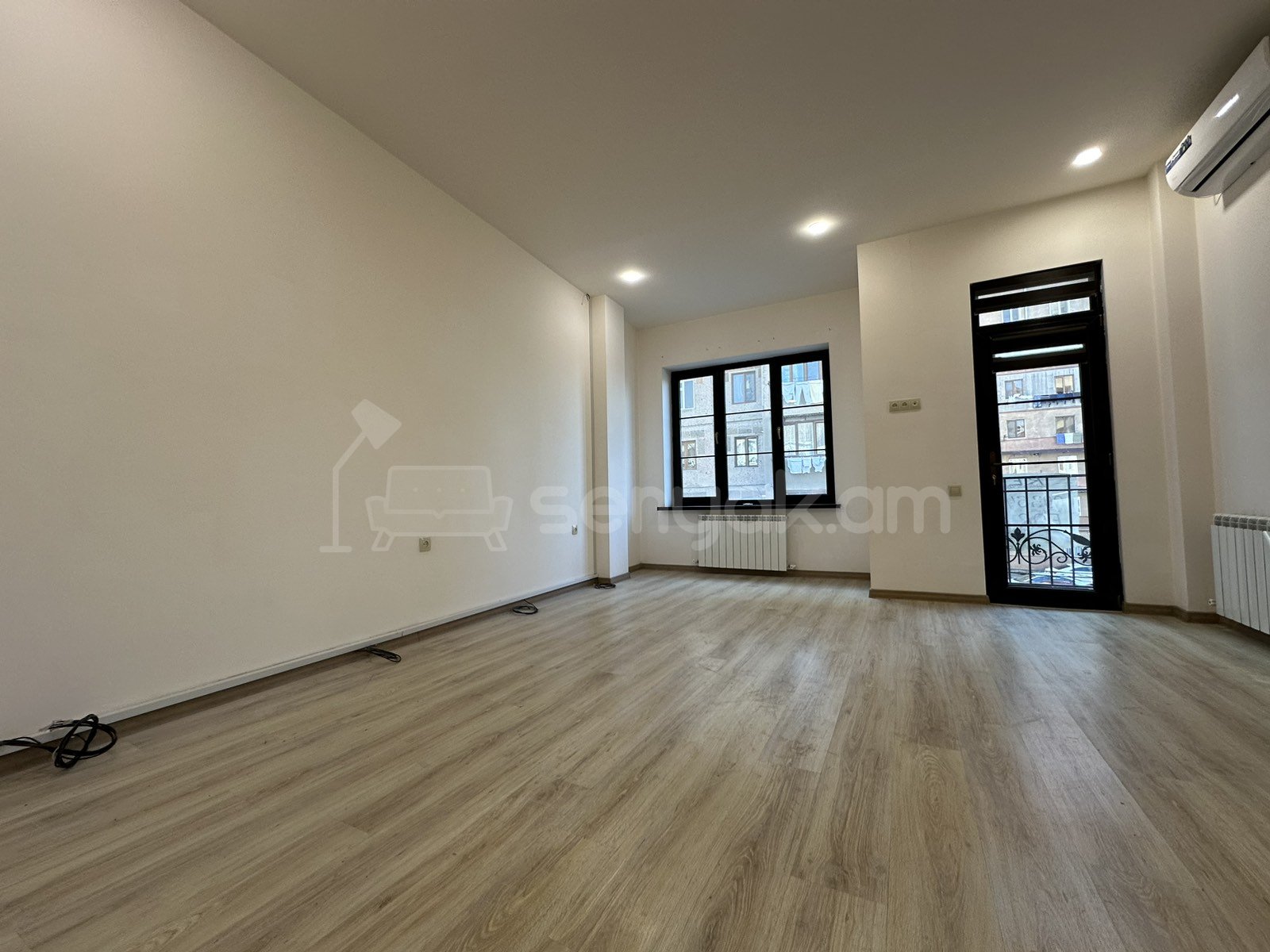 7 Սենյականոց Սեփական Տուն, 191քմ, Կապիտալ Վերանորոգված