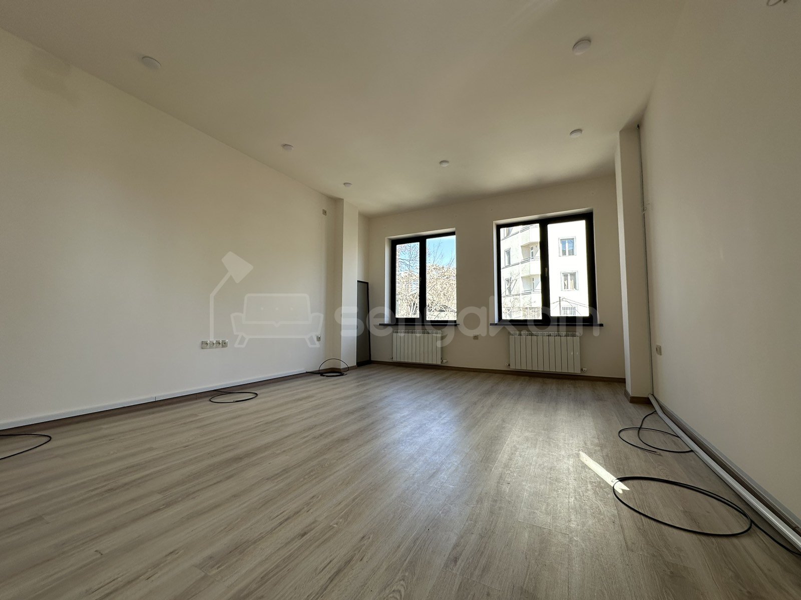 6 Սենյականոց Սեփական Տուն, 191քմ, Կապիտալ Վերանորոգված, Ավտոտնակով