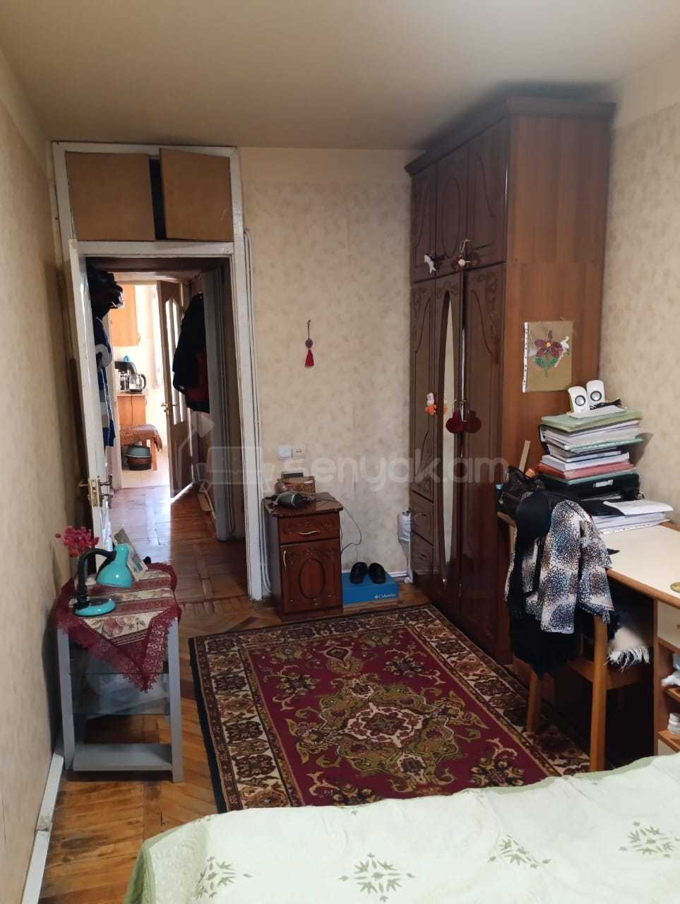 2 Սենյականոց Բնակարան, 50քմ, 5/5 հարկ, Նորմալ Վիճակում