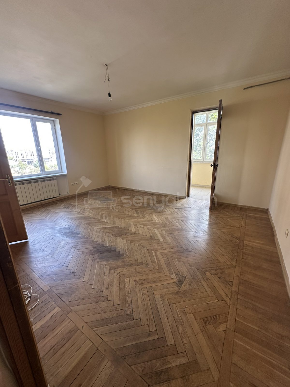 2 Սենյականոց Բնակարան Քարե Շենքում, 56քմ, 3/5 հարկ, Կապիտալ Վերանորոգված, Արևկող