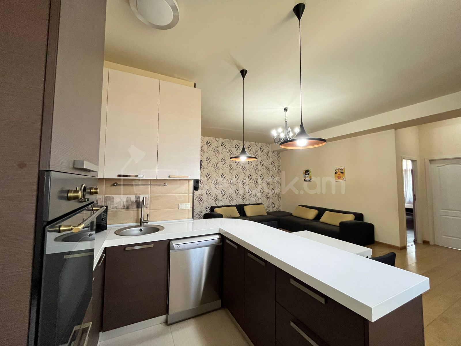 3 Սենյականոց Բնակարան Նորակառույցում, 88քմ, 11/12 հարկ, Կապիտալ Վերանորոգված, Կահավորված, Արևկող