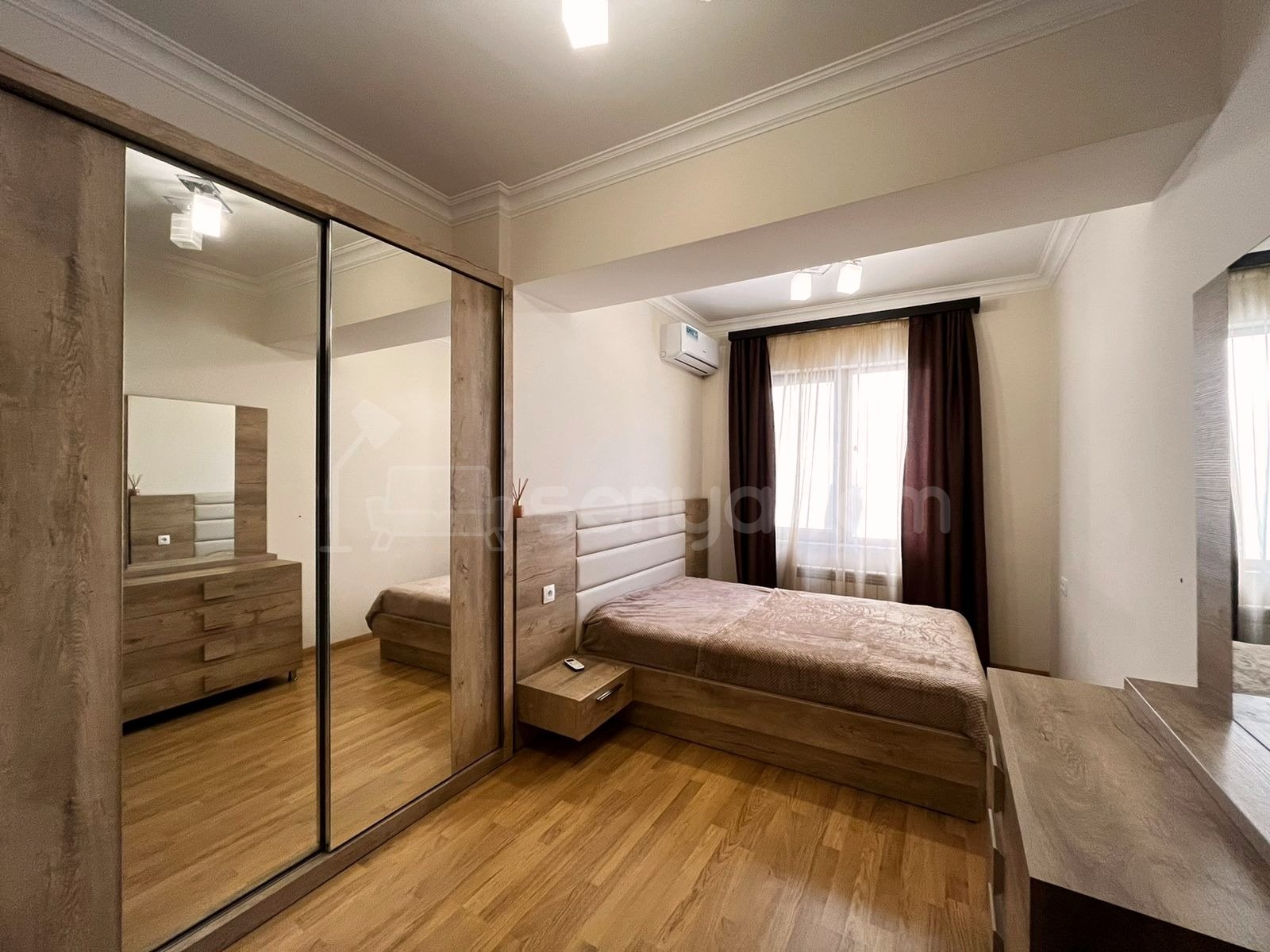 3 Սենյականոց Բնակարան Նորակառույցում, 140քմ, 8/12 հարկ, Կապիտալ Վերանորոգված, Կահավորված, Արևկող