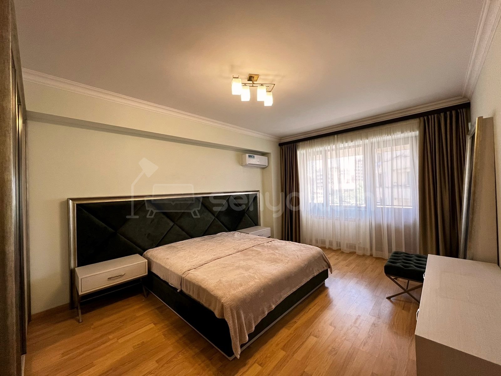 3 Սենյականոց Բնակարան Նորակառույցում, 140քմ, 8/12 հարկ, Կապիտալ Վերանորոգված, Կահավորված, Արևկող