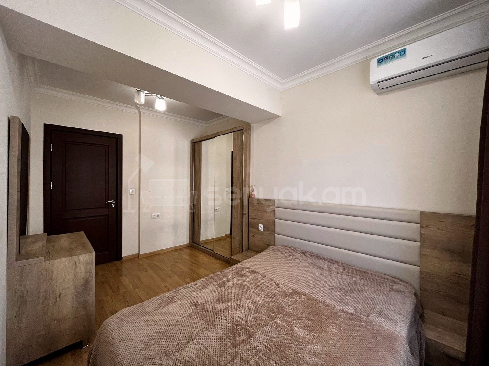 3 Սենյականոց Բնակարան Նորակառույցում, 140քմ, 8/12 հարկ, Կապիտալ Վերանորոգված, Կահավորված, Արևկող