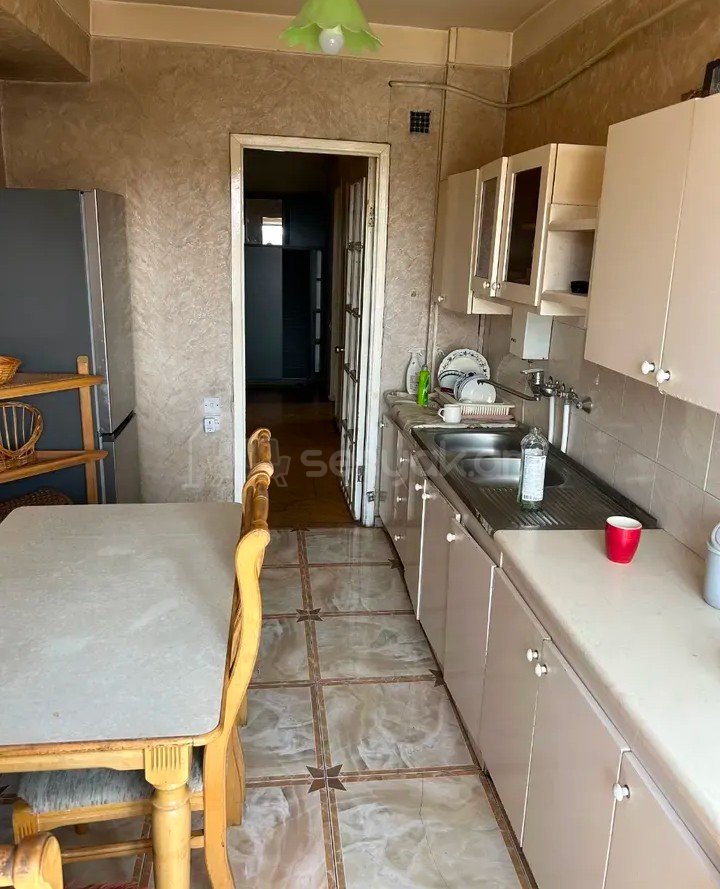 3 Սենյականոց Բնակարան, 86քմ, 7/14 հարկ, Կապիտալ Վերանորոգված, Կահավորված