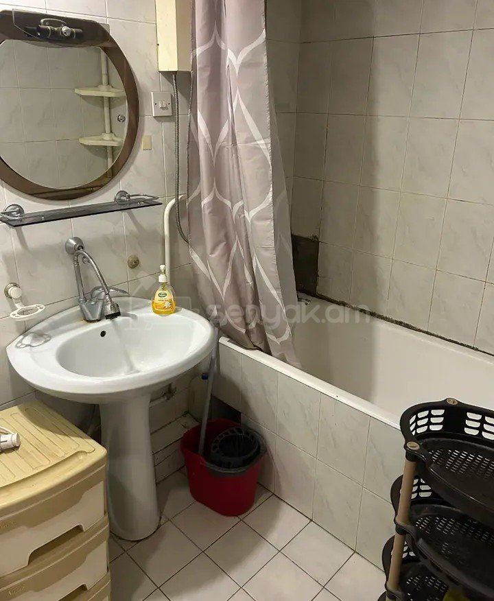 3 Սենյականոց Բնակարան, 86քմ, 7/14 հարկ, Կապիտալ Վերանորոգված, Կահավորված