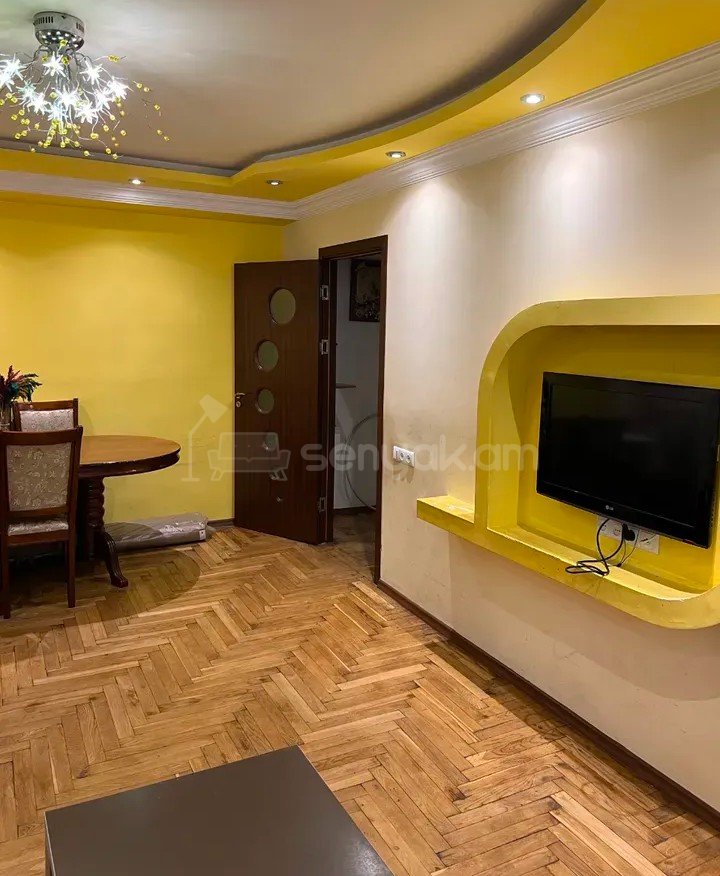 2 Սենյականոց Բնակարան, 68քմ, 1/9 հարկ, Կապիտալ Վերանորոգված, Կահավորված, Արևկող