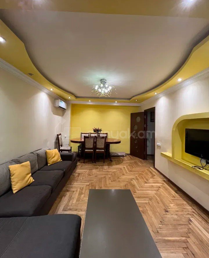 2 Սենյականոց Բնակարան, 68քմ, 1/9 հարկ, Կապիտալ Վերանորոգված, Կահավորված, Արևկող