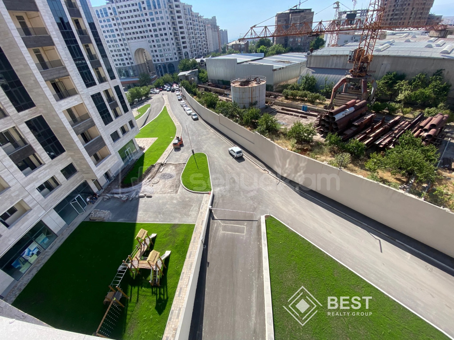 4 Սենյականոց Բնակարան Նորակառույցում, 127քմ, 6/14 հարկ, Զրոյական Վիճակում