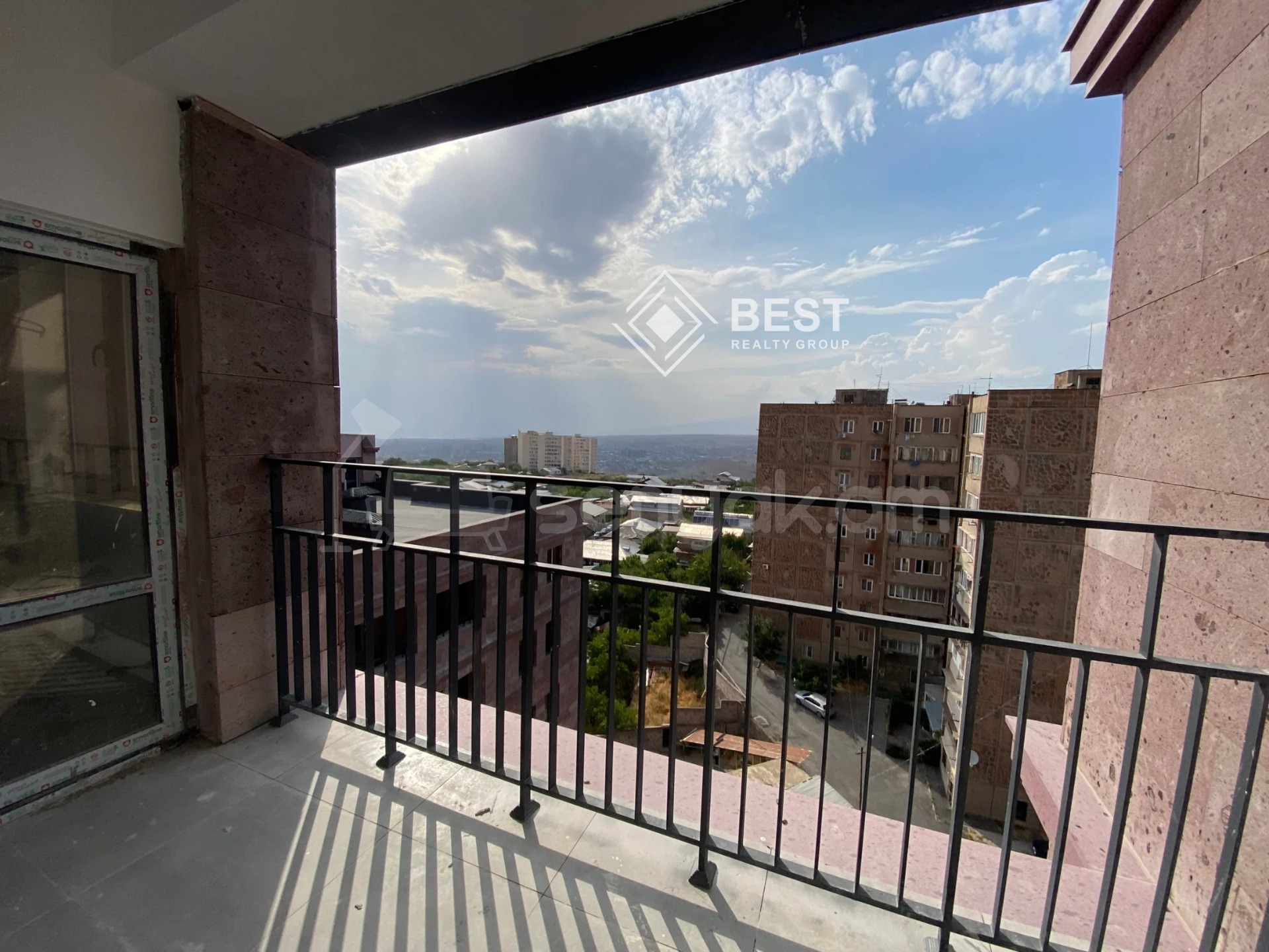 2 Սենյականոց Բնակարան Նորակառույցում, 66քմ, 12/12 հարկ, Զրոյական Վիճակում