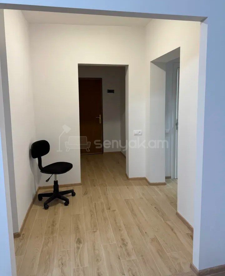 2 Սենյականոց Բնակարան, 68քմ, 2/9 հարկ, Կապիտալ Վերանորոգված, Կահավորված