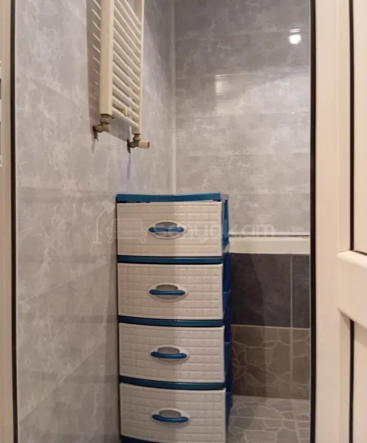 1 Սենյականոց Բնակարան, 37քմ, 2/5 հարկ, Նորմալ Վիճակում, Կահավորված