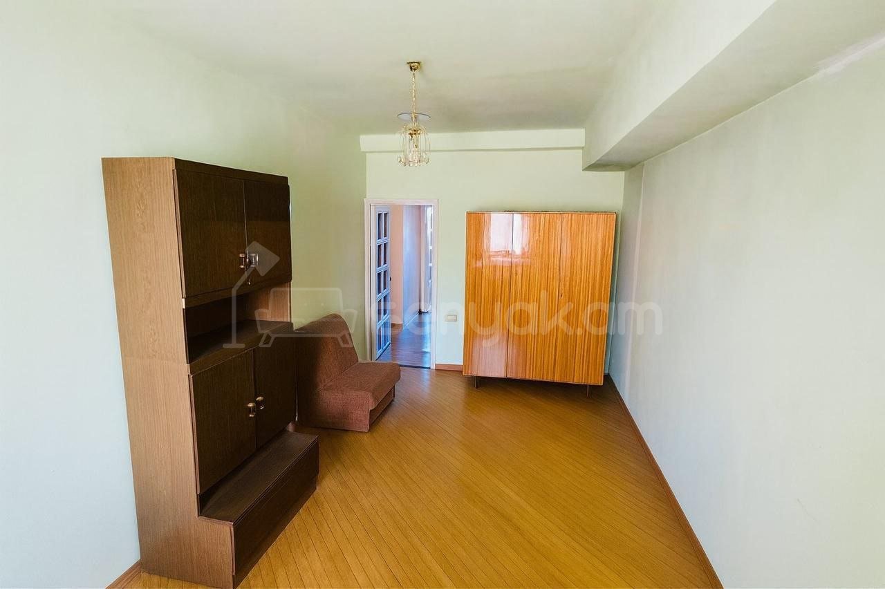 2 Սենյականոց Բնակարան, 70քմ, 5/10 հարկ, Կոսմետիկ Վերանորոգված