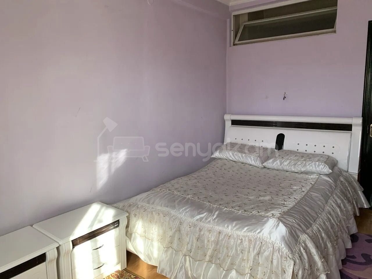 5 Սենյականոց Բնակարան Քարե Շենքում, 104քմ, 1/5 հարկ, Նորմալ Վիճակում