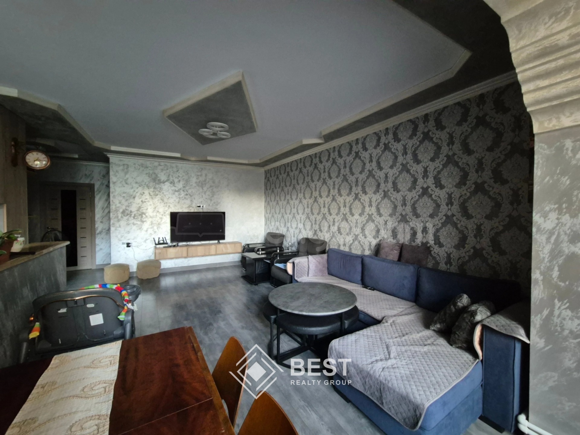 3 Սենյականոց Բնակարան, 78քմ, 1/9 հարկ, Կապիտալ Վերանորոգված