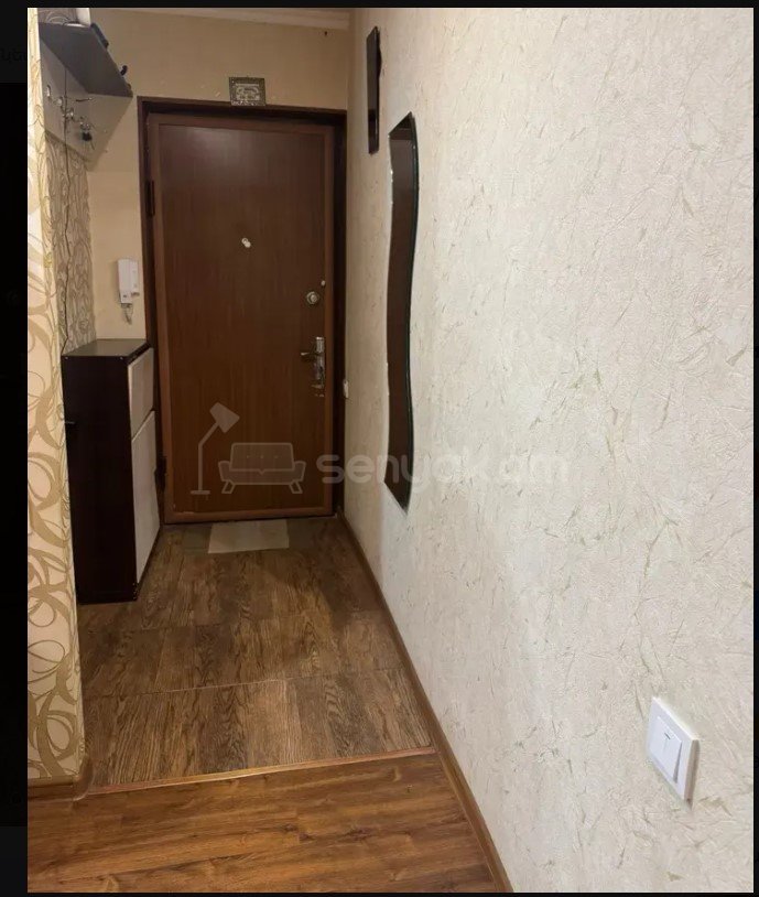 3 Սենյականոց Բնակարան Քարե Շենքում, 60քմ, 3/5 հարկ, Կապիտալ Վերանորոգված, Կահավորված