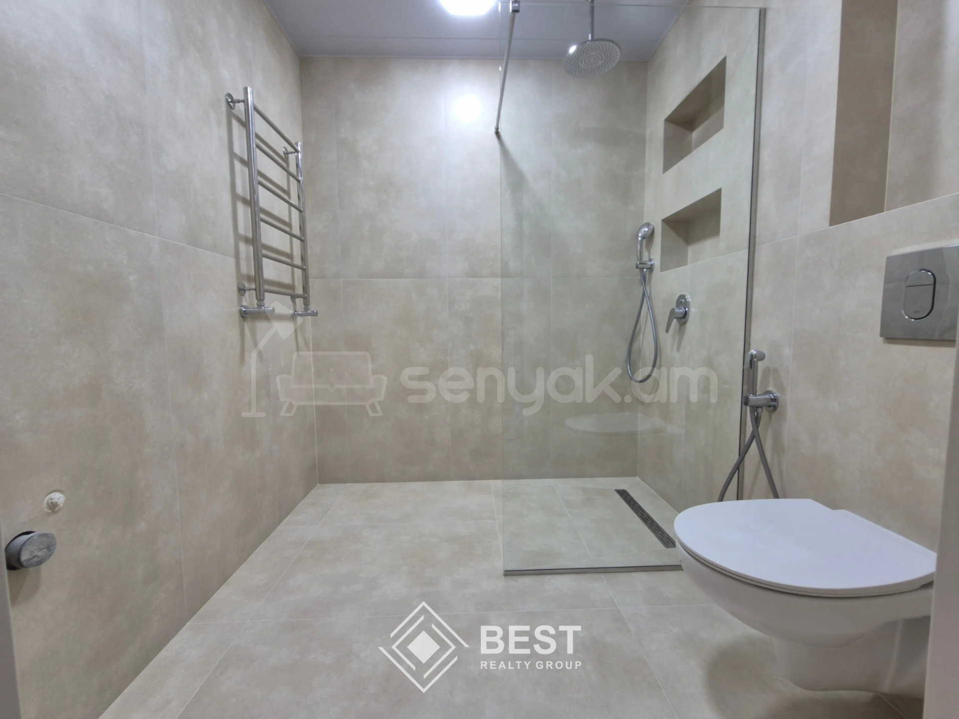 2 Սենյականոց Բնակարան Նորակառույցում, 55քմ, 10/11 հարկ, Կապիտալ Վերանորոգված