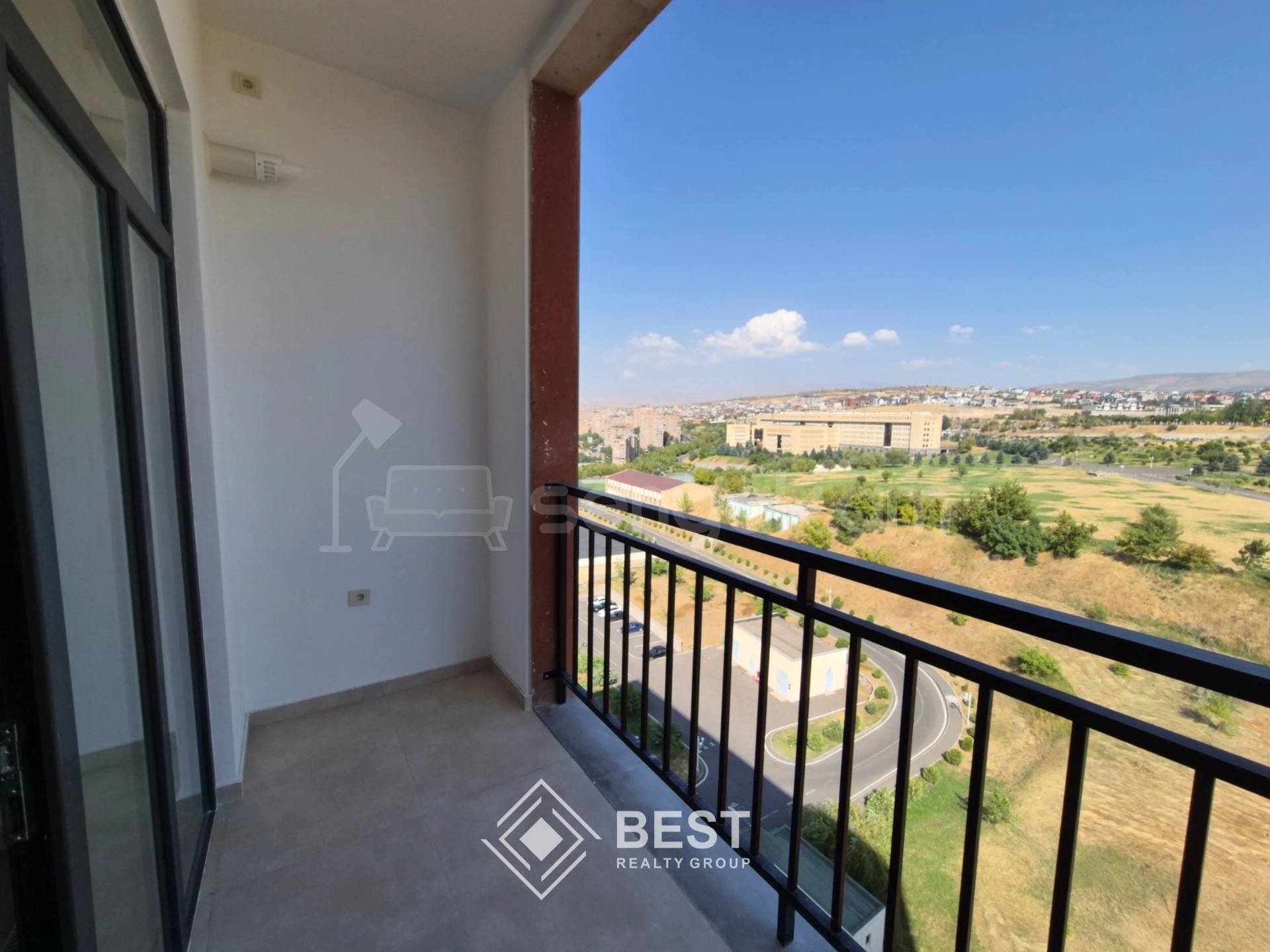 2 Սենյականոց Բնակարան Նորակառույցում, 55քմ, 10/11 հարկ, Կապիտալ Վերանորոգված