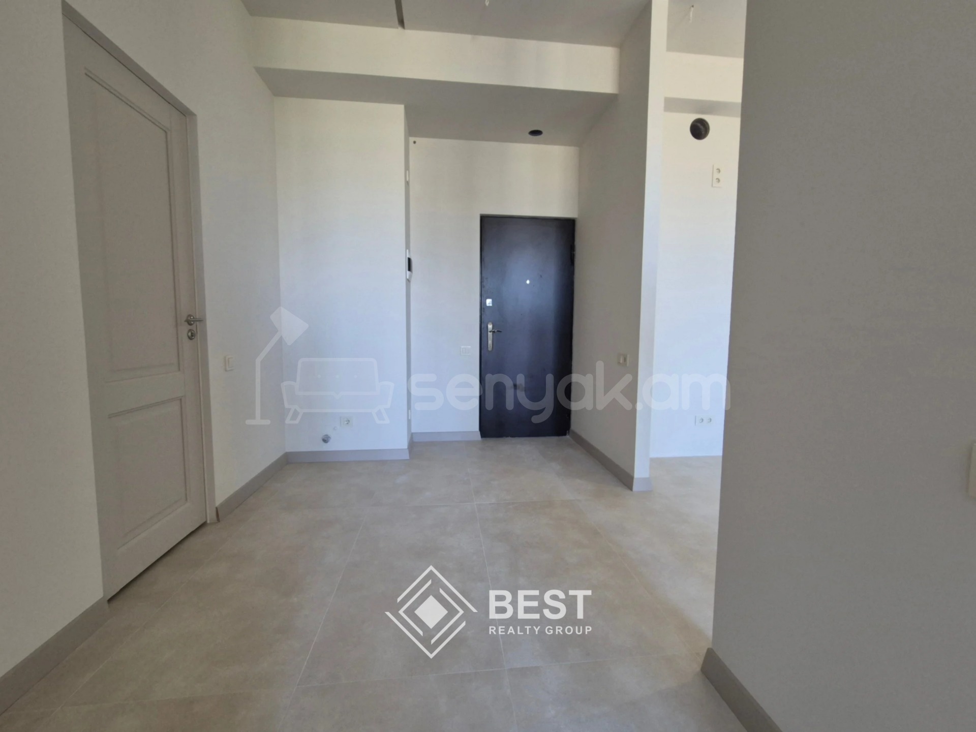 2 Սենյականոց Բնակարան Նորակառույցում, 55քմ, 10/11 հարկ, Կապիտալ Վերանորոգված