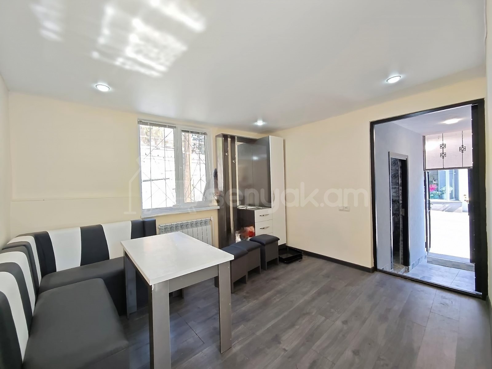 3 Սենյականոց Սեփական Տուն, 85քմ, Կապիտալ Վերանորոգված, Կահավորված