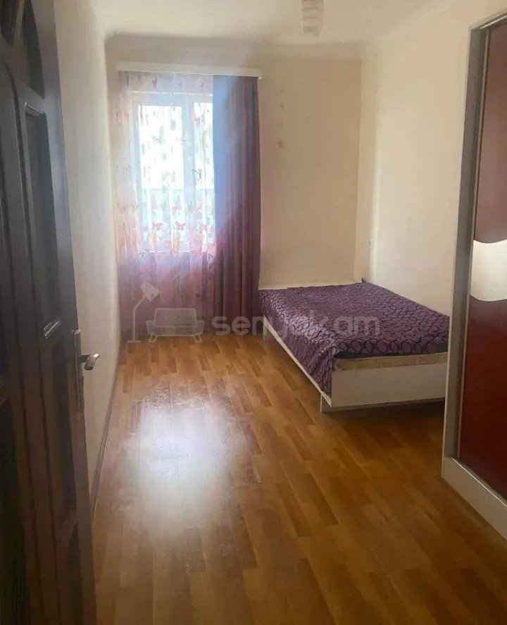 4 Սենյականոց Բնակարան, 115քմ, 3/10 հարկ, Կապիտալ Վերանորոգված