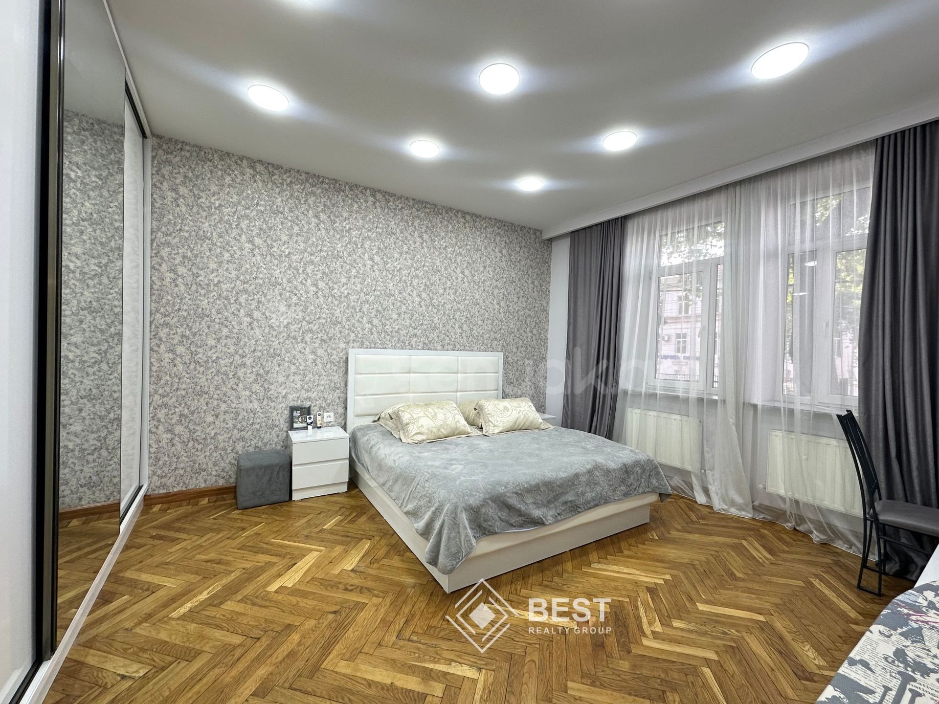 2 Սենյականոց Բնակարան Քարե Շենքում, 55քմ, 1/4 հարկ, Կապիտալ Վերանորոգված, Կահավորված, Արևկող