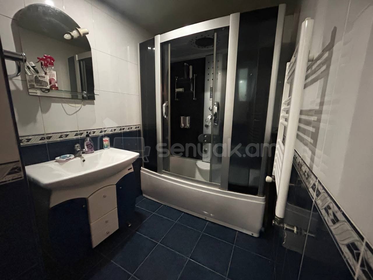 2 Սենյականոց Բնակարան, 63քմ, 3/16 հարկ, Նորմալ Վիճակում