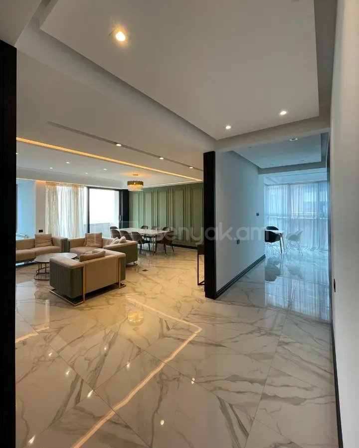 3 Սենյականոց Բնակարան Նորակառույցում, 148քմ, 17/22 հարկ, Դիզայներական Վերանորոգված