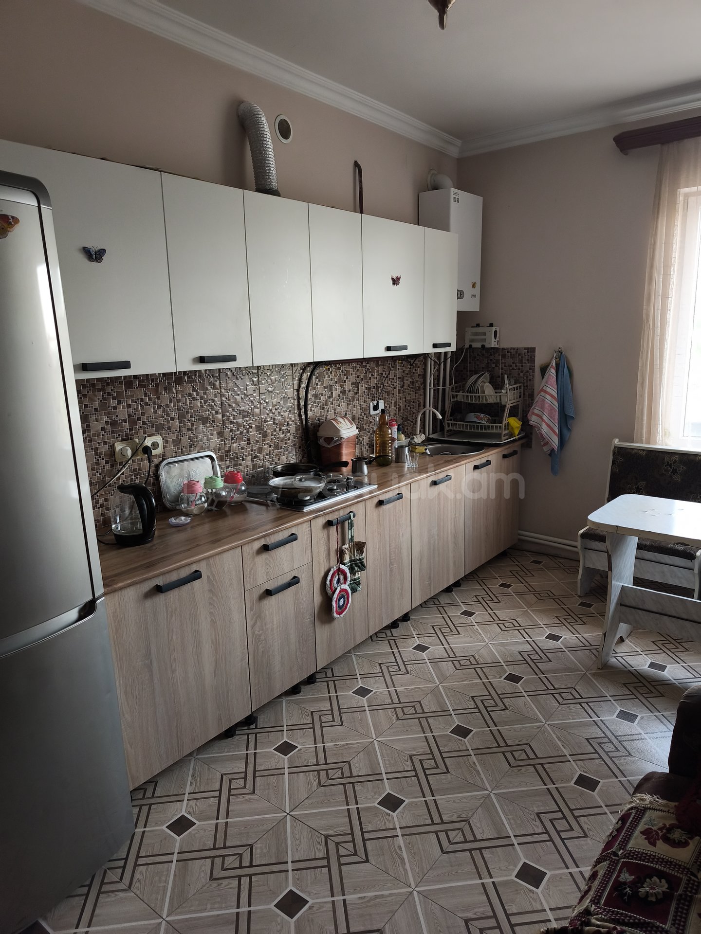 4 Սենյականոց Սեփական Տուն, 135քմ, Նորմալ Վիճակում