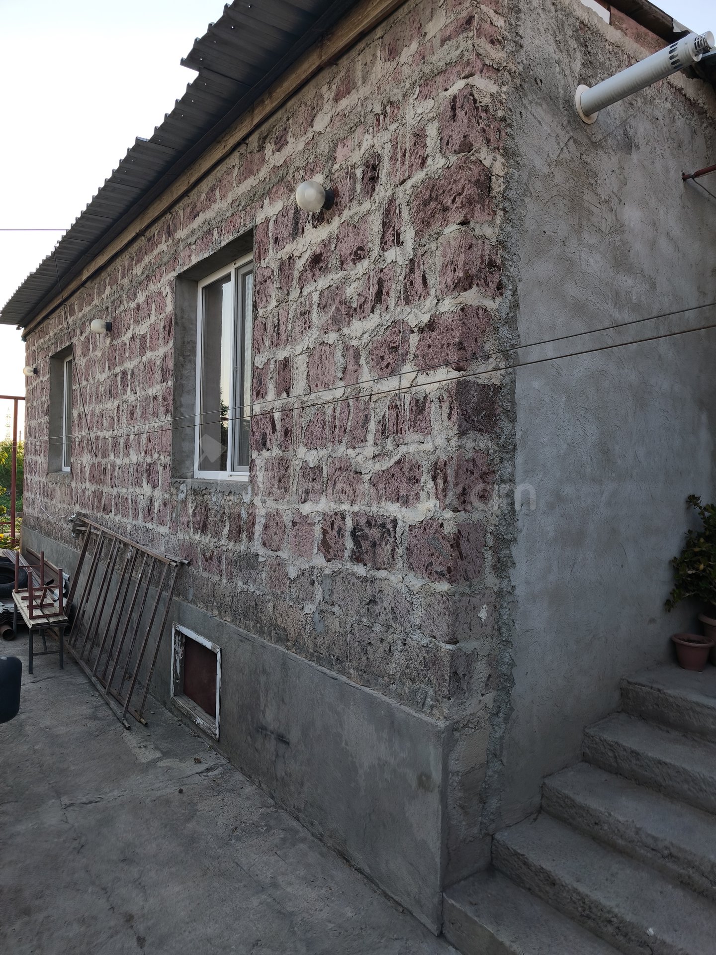 4 Սենյականոց Սեփական Տուն, 135քմ, Նորմալ Վիճակում