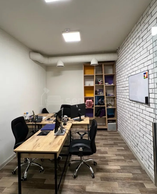 Օֆիսային Տարածք, 328քմ