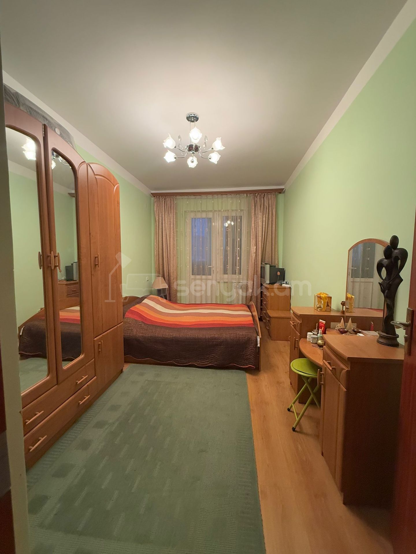 2 Սենյականոց Բնակարան, 68քմ, 4/10 հարկ, Նորմալ Վիճակում