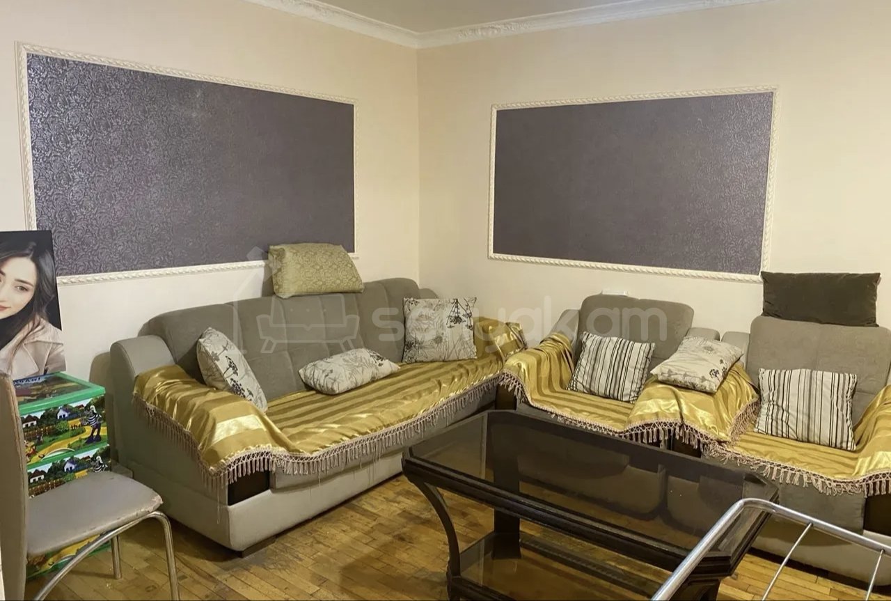 2 Սենյականոց Բնակարան Քարե Շենքում, 58քմ, 3/9 հարկ, Նորմալ Վիճակում, Կահավորված, Արևկող