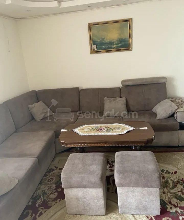 2 Սենյականոց Բնակարան Քարե Շենքում, 56քմ, 3/5 հարկ, Կապիտալ Վերանորոգված, Կահավորված