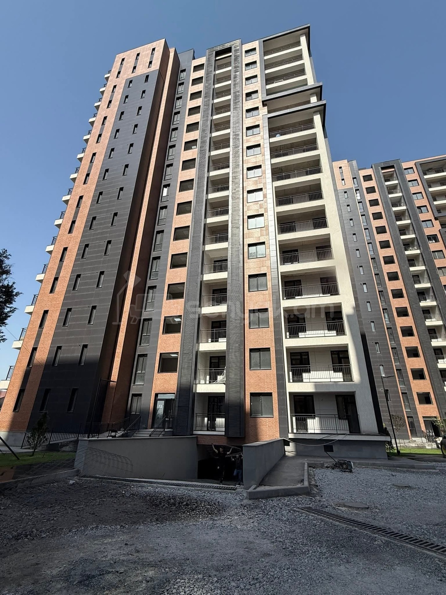 3 Սենյականոց Բնակարան Նորակառույցում, 78քմ, 13/15 հարկ, Զրոյական Վիճակում