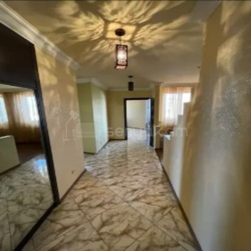 3 Սենյականոց Բնակարան, 80քմ, 12/12 հարկ, Կապիտալ Վերանորոգված, Կահավորված, Արևկող