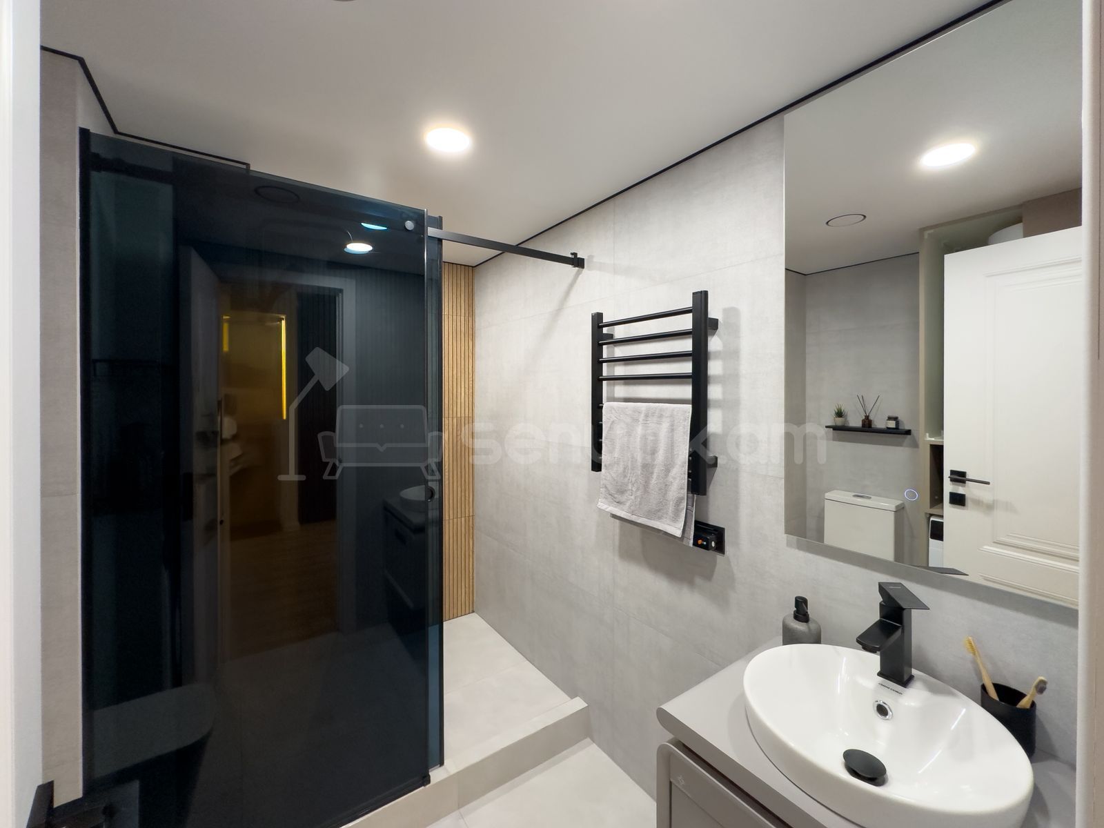 2 Սենյականոց Բնակարան, 52քմ, 4/9 հարկ, Դիզայներական Վերանորոգված, Կահավորված, Արևկող