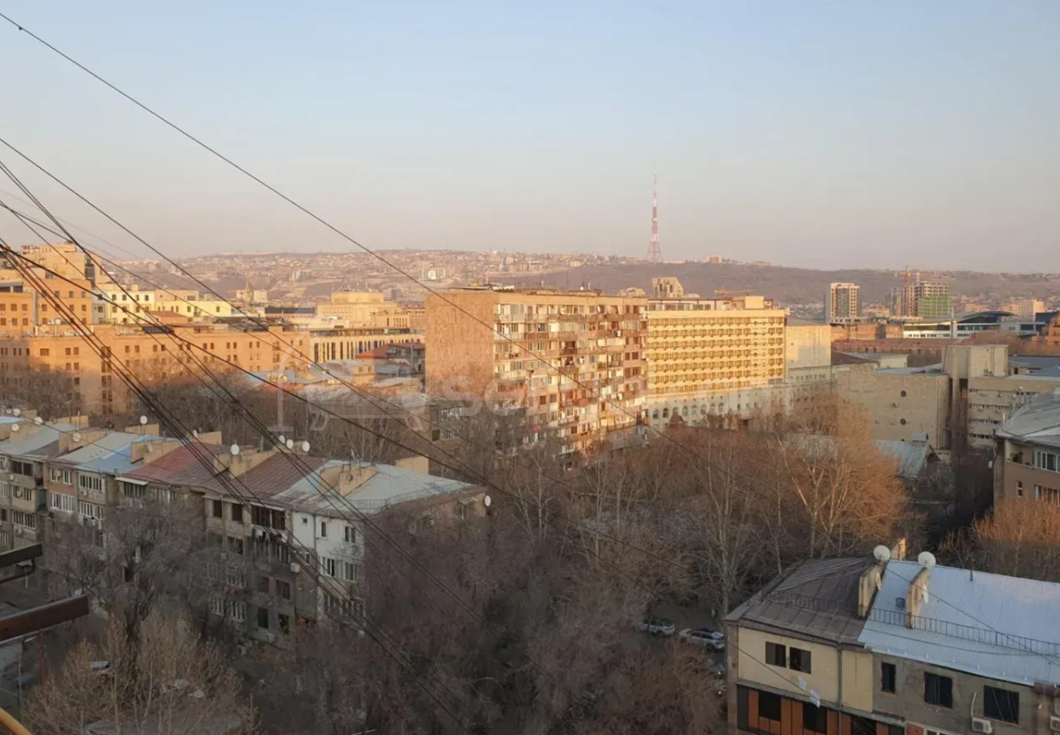 2 Սենյականոց Բնակարան, 65քմ, 11/11 հարկ, Կոսմետիկ Վերանորոգված