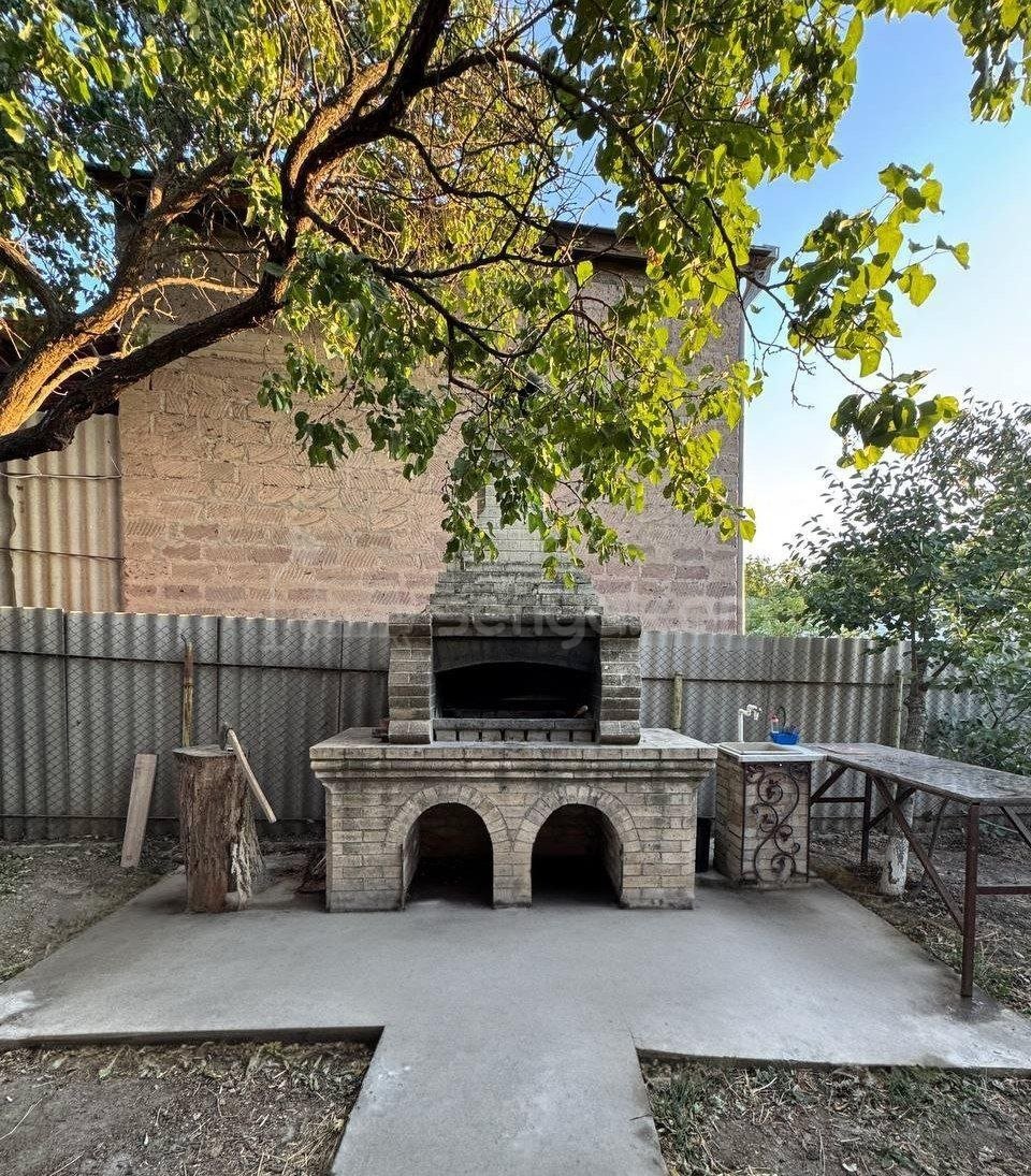 2 Սենյականոց Ամառանոց, 85քմ, Լողավազանով