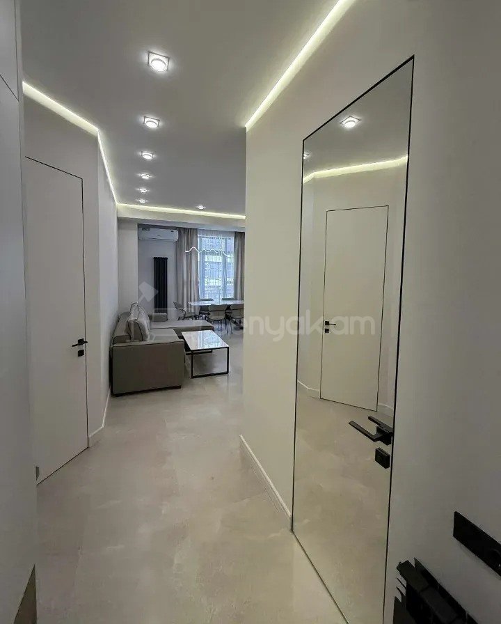 2 Սենյականոց Բնակարան Նորակառույցում, 54քմ, 13/18 հարկ, Դիզայներական Վերանորոգված