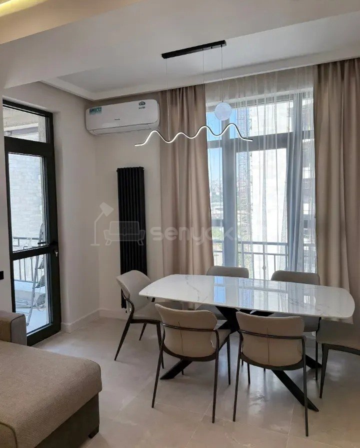 2 Սենյականոց Բնակարան Նորակառույցում, 54քմ, 13/18 հարկ, Դիզայներական Վերանորոգված